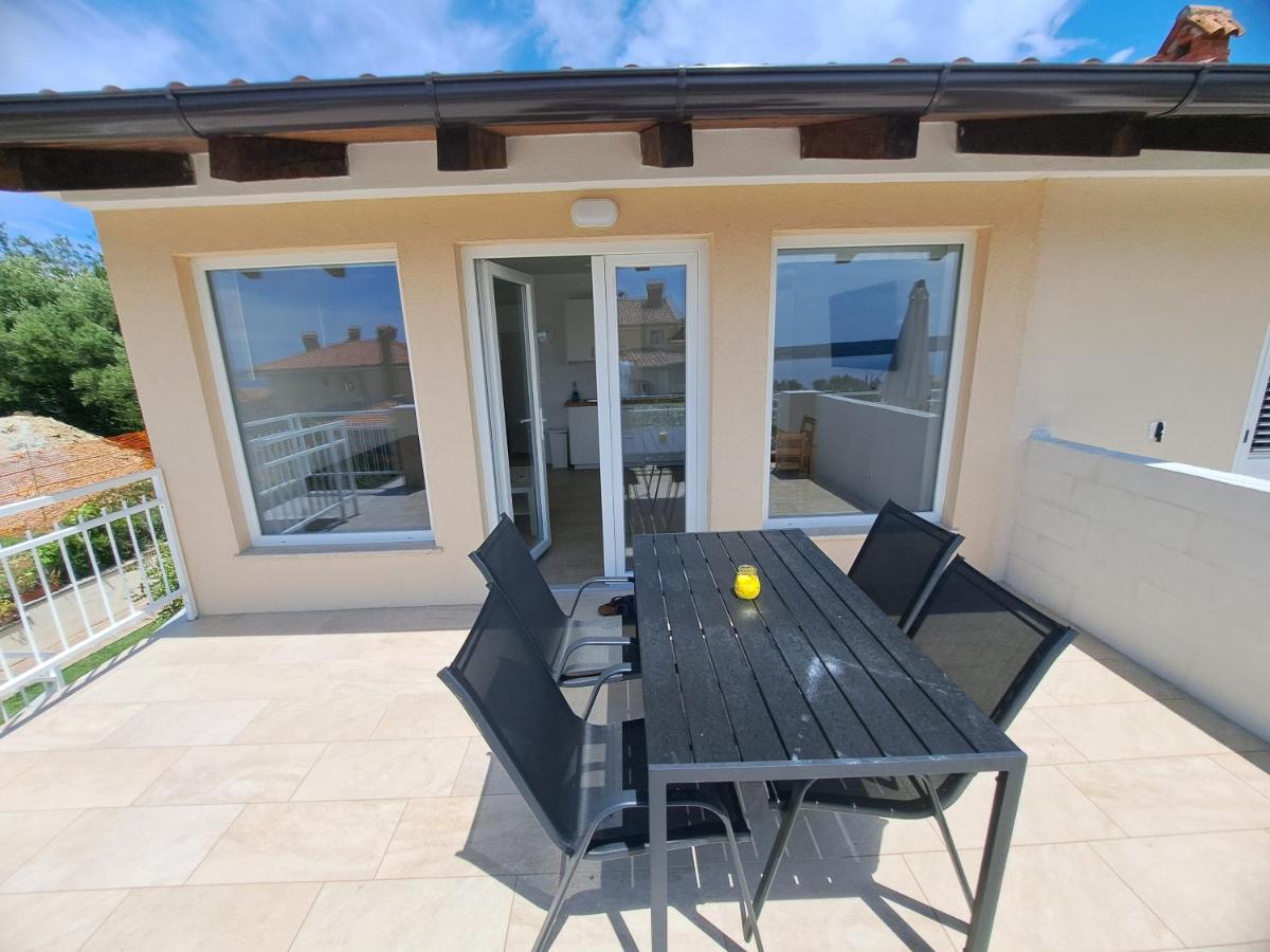 Apartments Pronavtik Piran Exterior photo